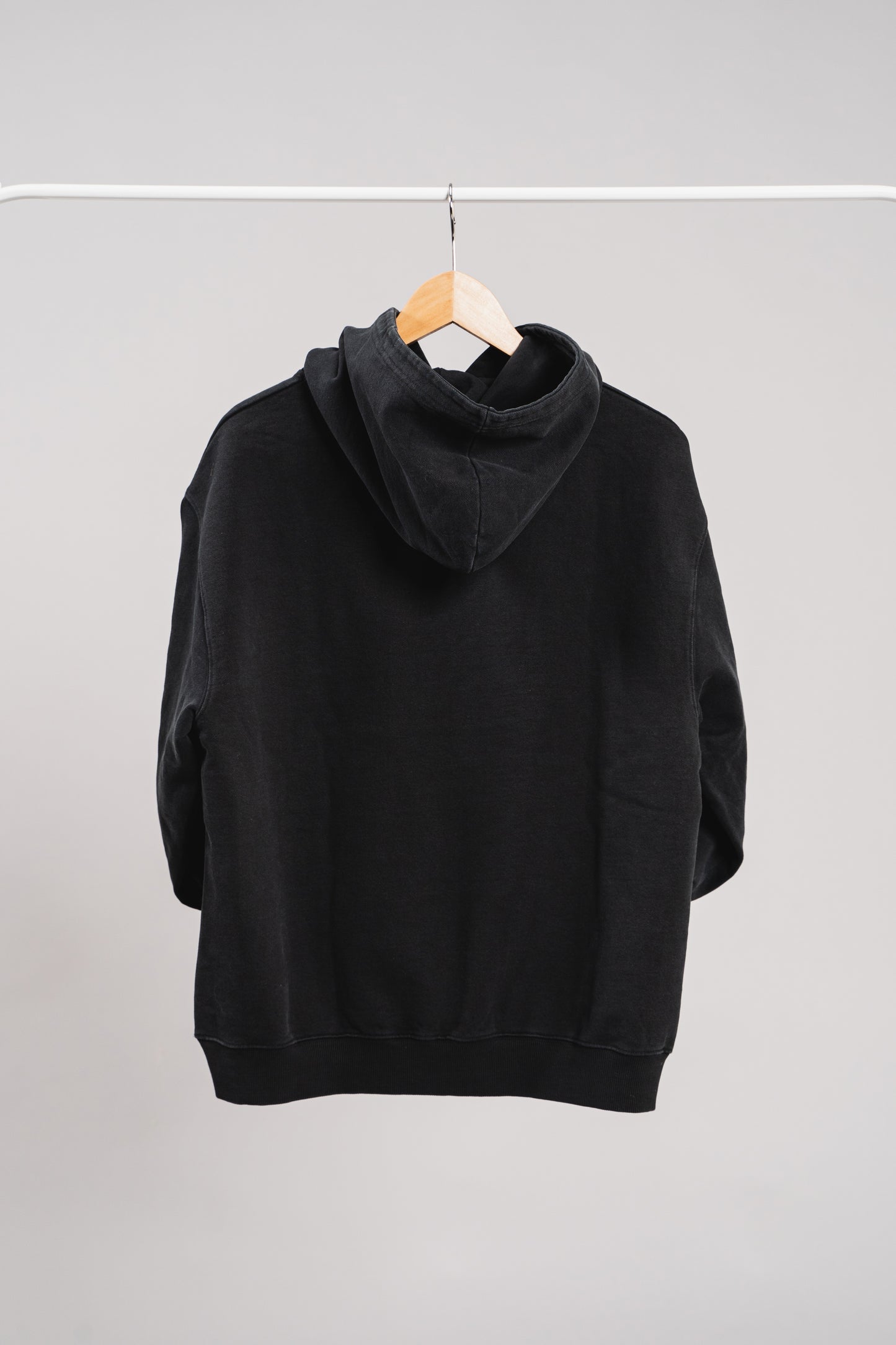 UNIVERSITY HOODIE - WASHED BLACK