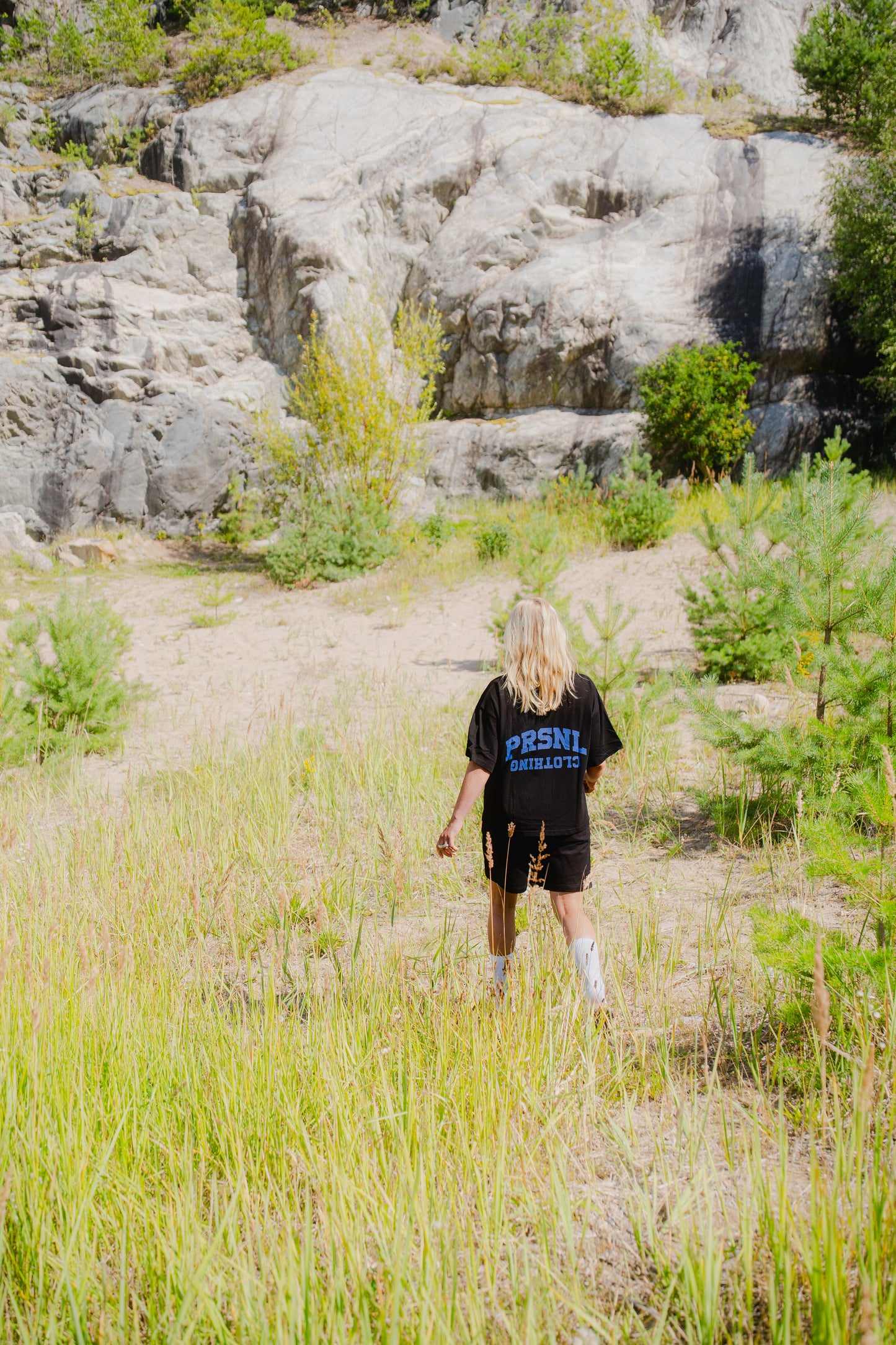 BLUE LOGO T-SHIRT