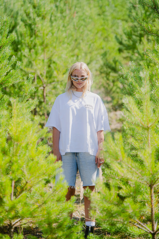 WHITE LOGO T-SHIRT